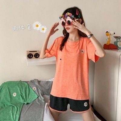 跑步女网红套装图片,揭秘跑步女网红的潮流套装搭配秘诀”