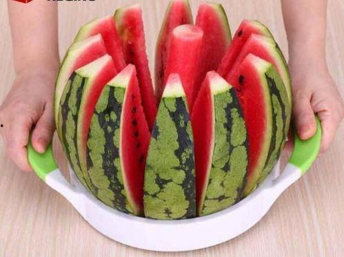 pp材质勺子吃瓜