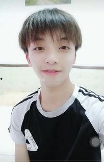 网红评价陈立农视频,颜值与才华并存